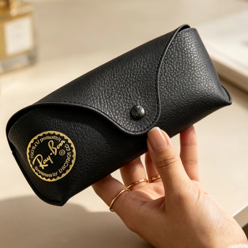 Кожаный чехол для солнцезащитн – обзор и цена Travel Accessories Pouch For Women