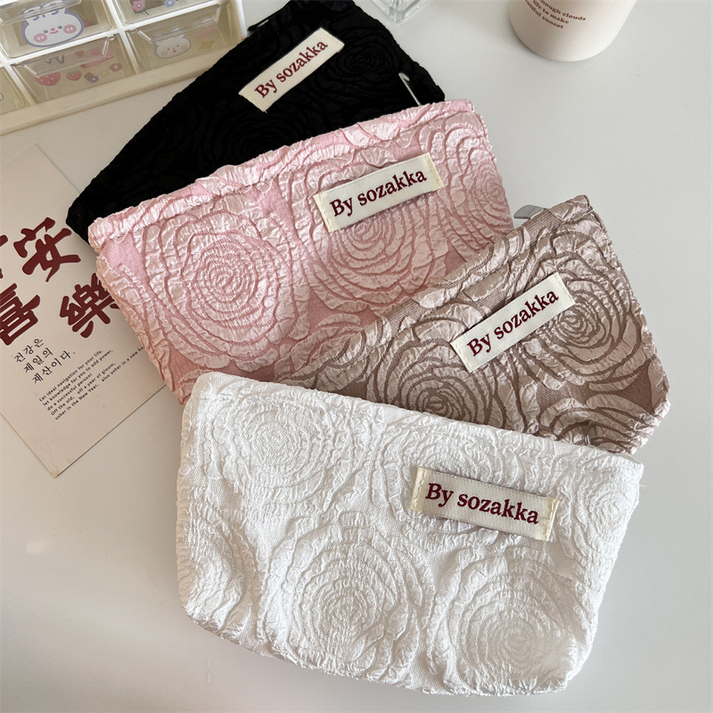 Французская рельефная Цветочна – обзор и цена Travel Accessories Pouch For Women